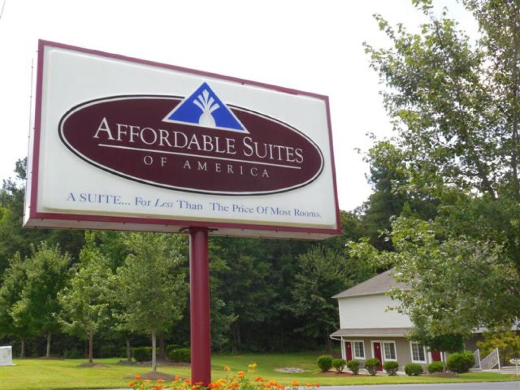 Affordable Suites 加斯托尼亚 外观 照片
